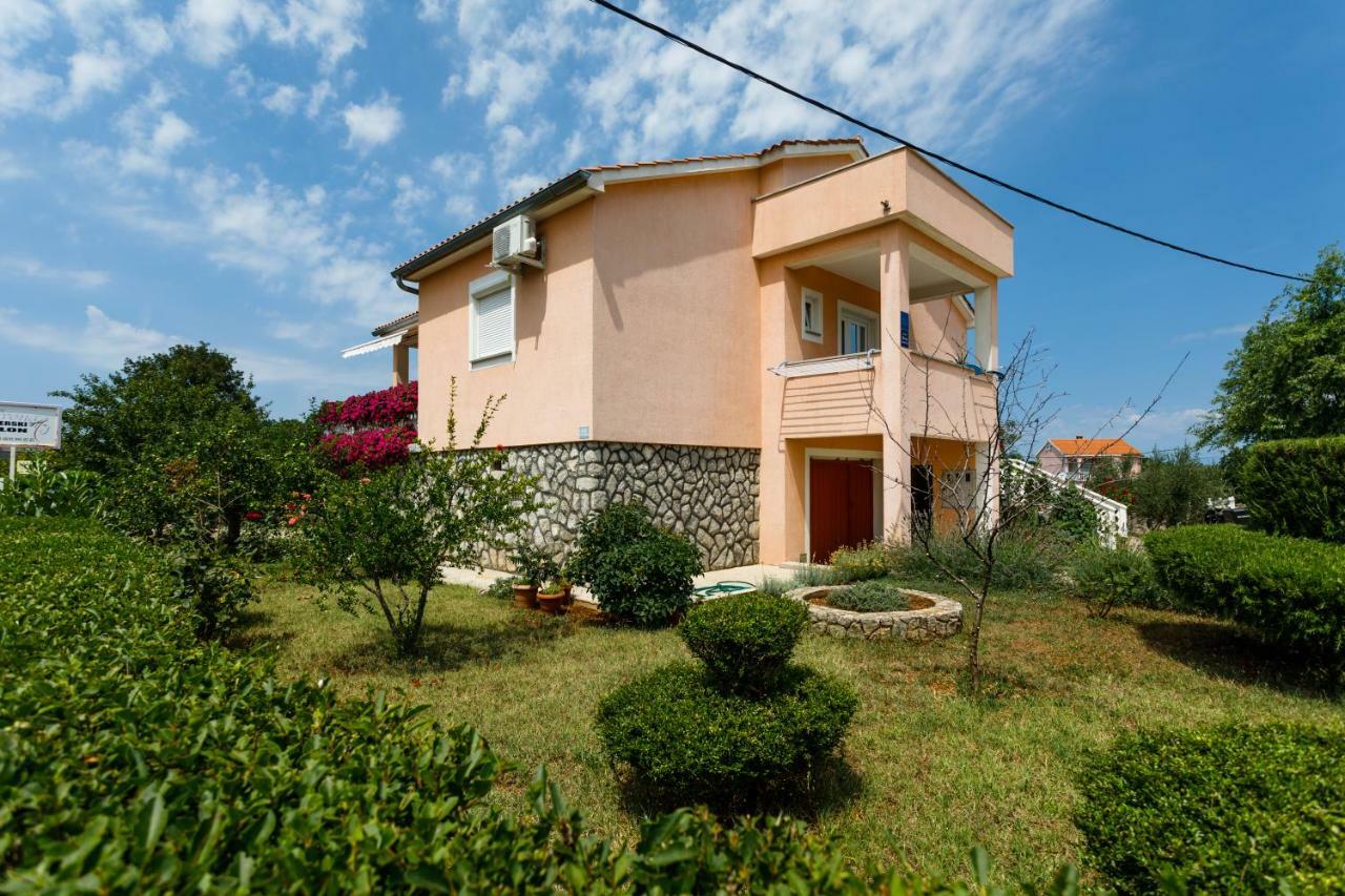 Dobrila Daire Vrh (Krk)